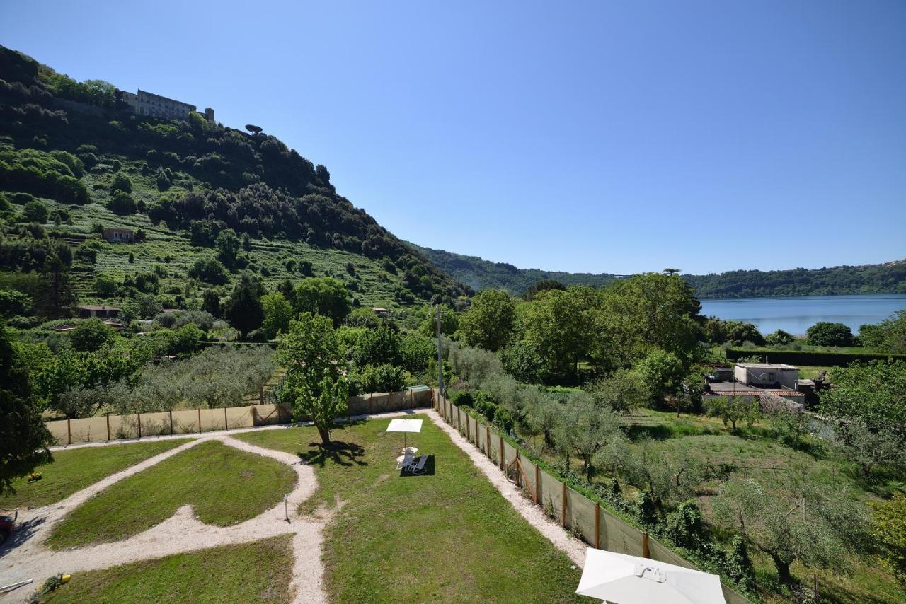 Il Lago Di Nemi Luaran gambar
